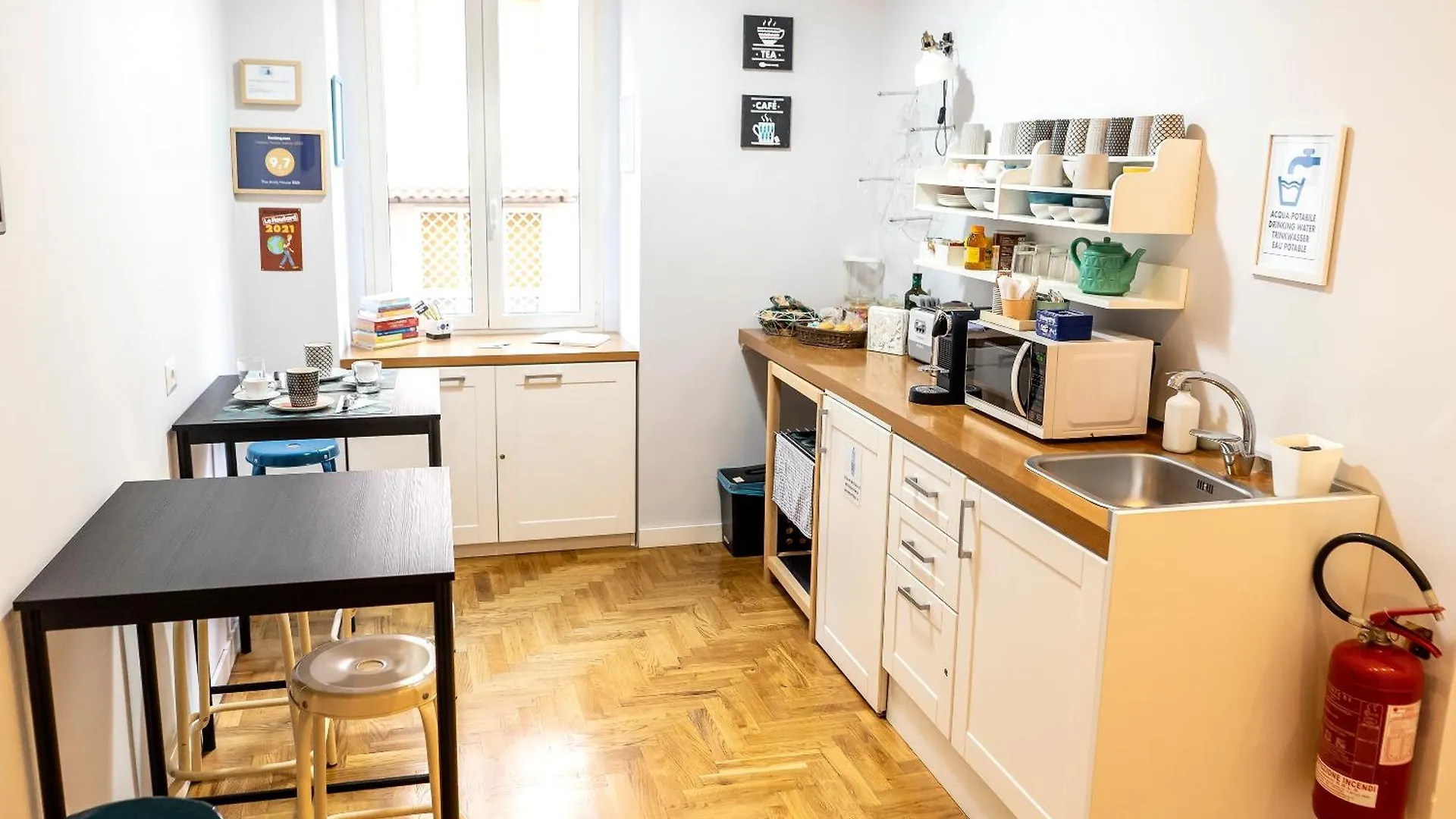 ** Bed & Breakfast The Andy House B&B Napoli Italia