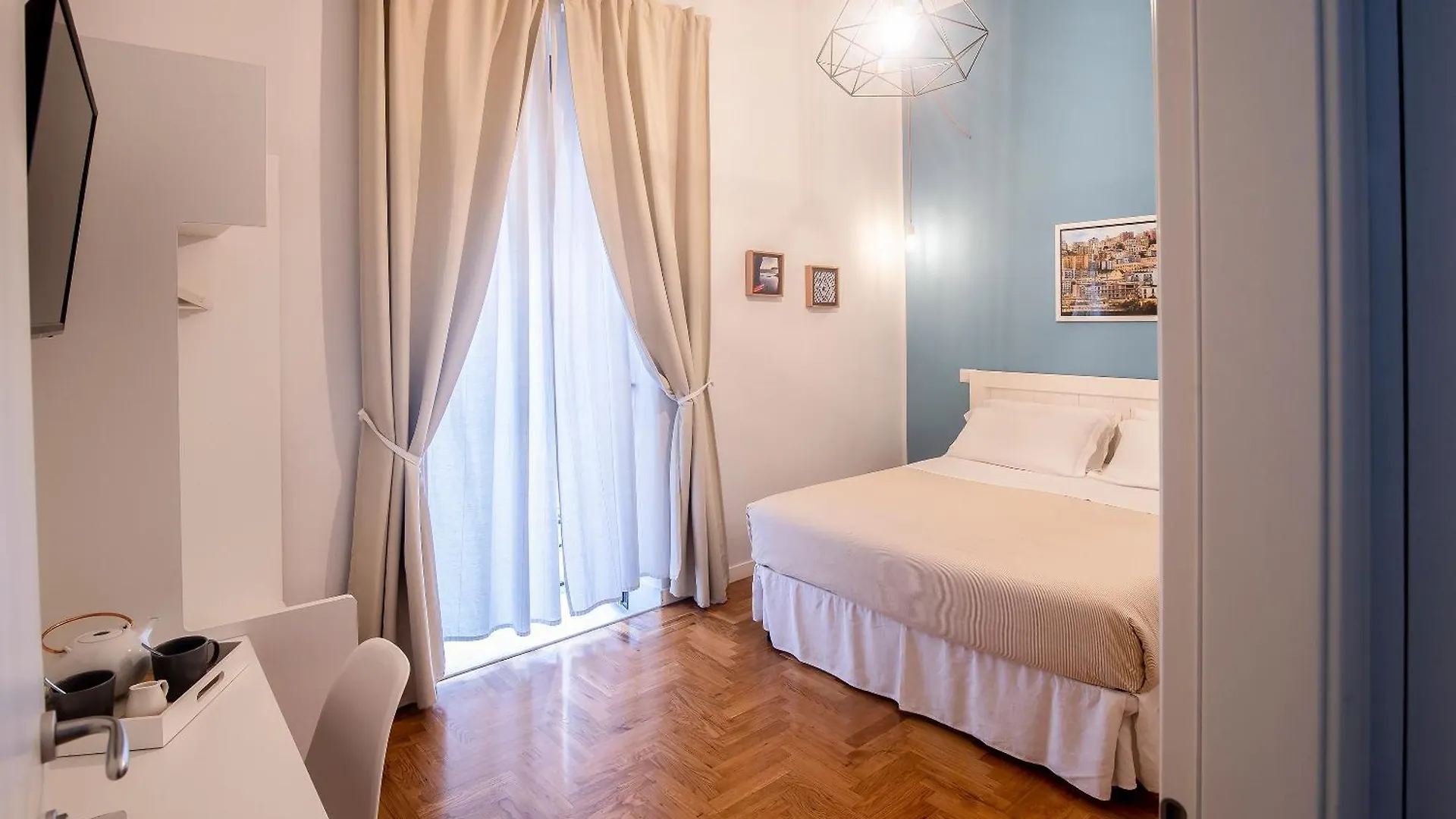 The Andy House B&B Napoli 2*,